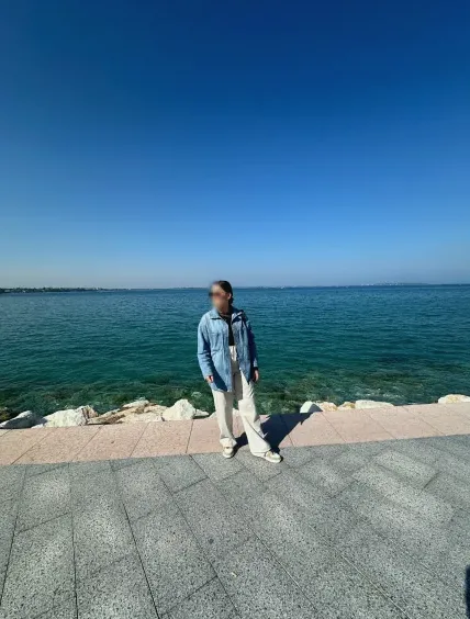 Elisa, 29