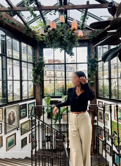 Esra, 30