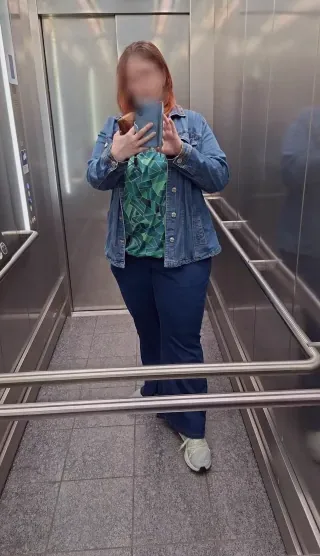 Eva, 40
