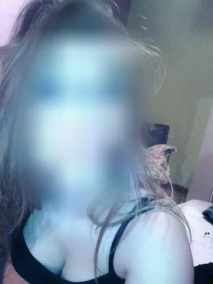 Jana, 25