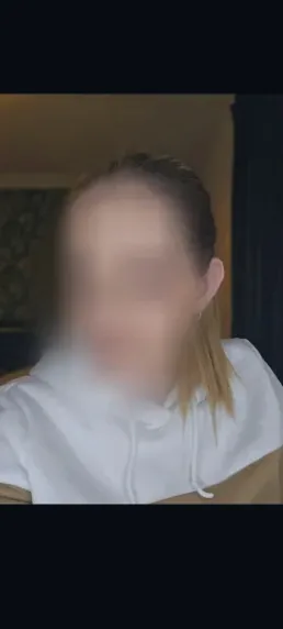 Kathrin, 36