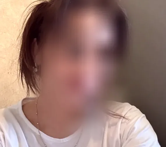 Lisa, 35