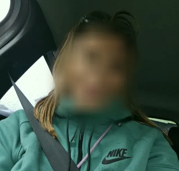 Michaela, 22
